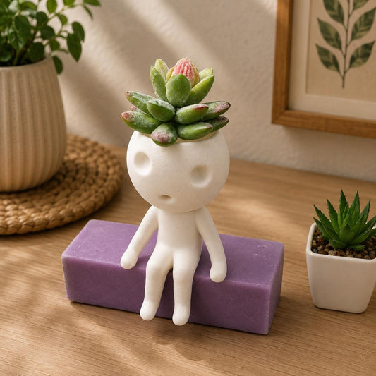 Kodama Sitting on a Ledge Planter - Studio Ghibli Inspired - Princess Mononoke - Planters for Succulents - Tree Spirit - Indoor Plant Pot