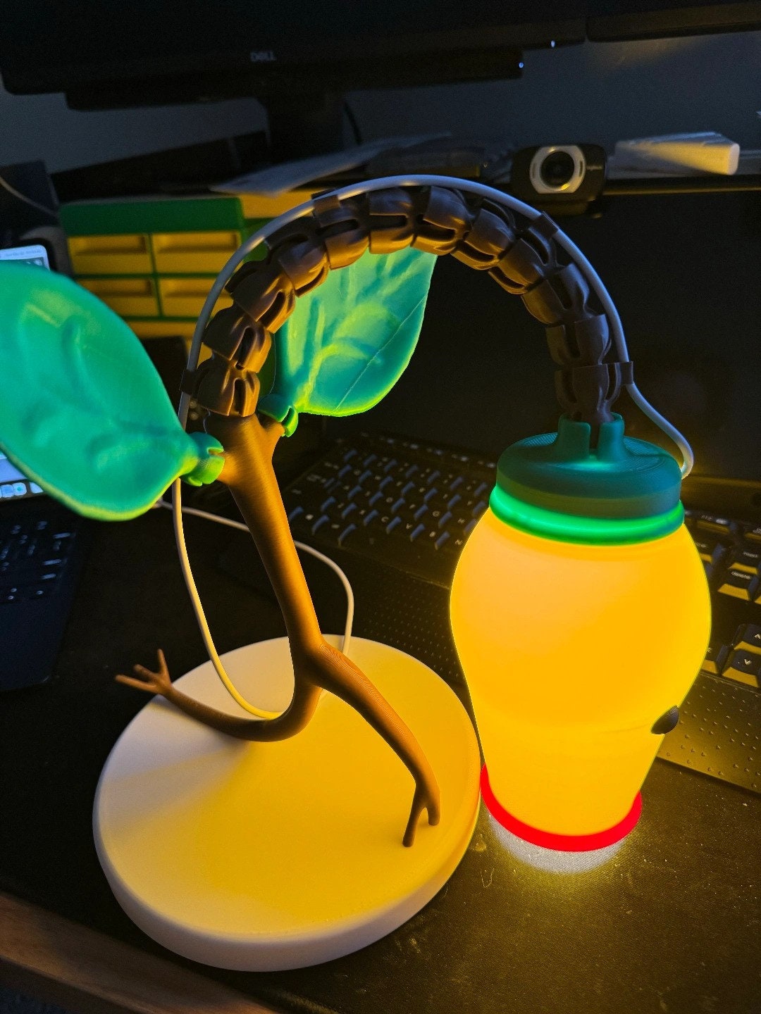 Bellsprout Articulated LED Desk Lamp 3D Printed Pokemon Decor Bedroom Table Light Lighting Lantern