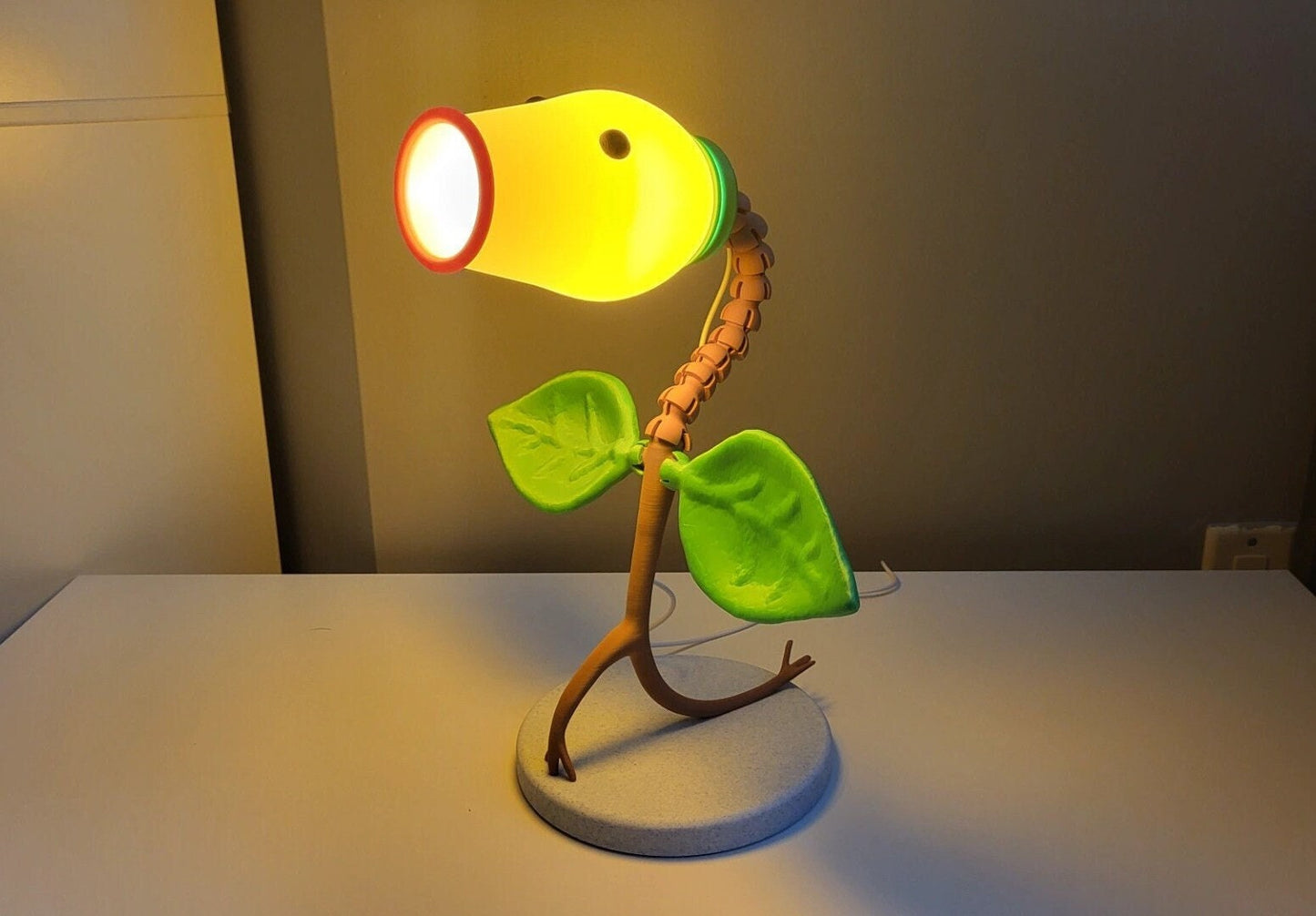 Bellsprout Articulated LED Desk Lamp 3D Printed Pokemon Decor Bedroom Table Light Lighting Lantern