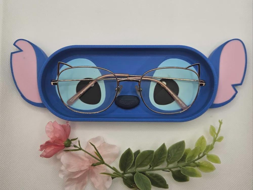 Stitch Glasses Holder Tray | Cute Eyeglasses Stand | Alien Catch All Tray | Disney Inspired Desk Organizer | Gift for Glasses Wearers