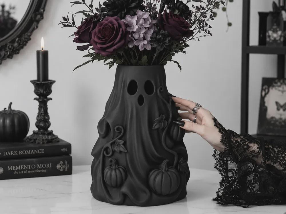 Halloween Ghost Flower Vase | Gothic Pumpkin Vase | Spooky Samhain Decor | 3D Printed Halloween Decoration | Gothic Home Decor